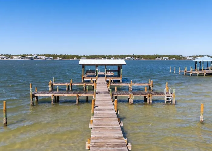 Waterfront With Access And Boat Launch Holiday home *