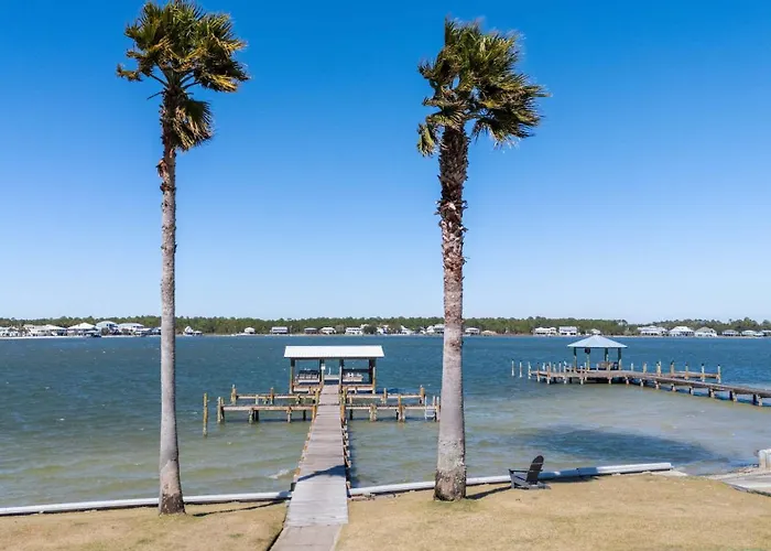 Holiday home Waterfront With Access And Boat Launch *